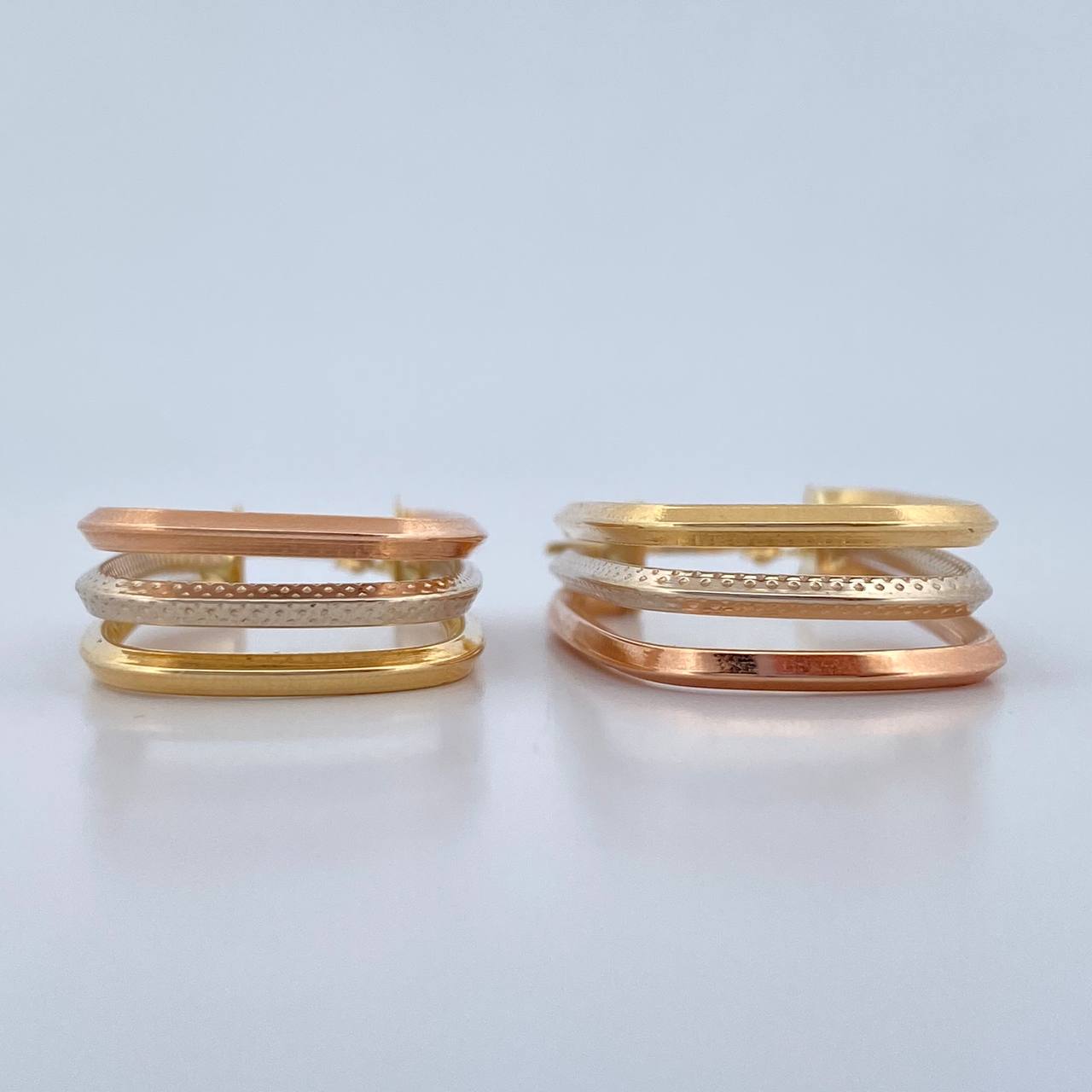 Hoop Earrings Rectangular Hoop 3.9gr / 3.3cm / Dotted Three 18K Gold $