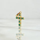 Dije Cruz Latina Cuadricular 0.9gr / 2cm / Esmeraldas 30pts Oro Amarillo 18K (Joya) *
