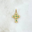 Dije Cruz de Altar 1.15gr / 2.5cm / Esmeraldas 30pts Oro Amarillo 18K (Joya) ©