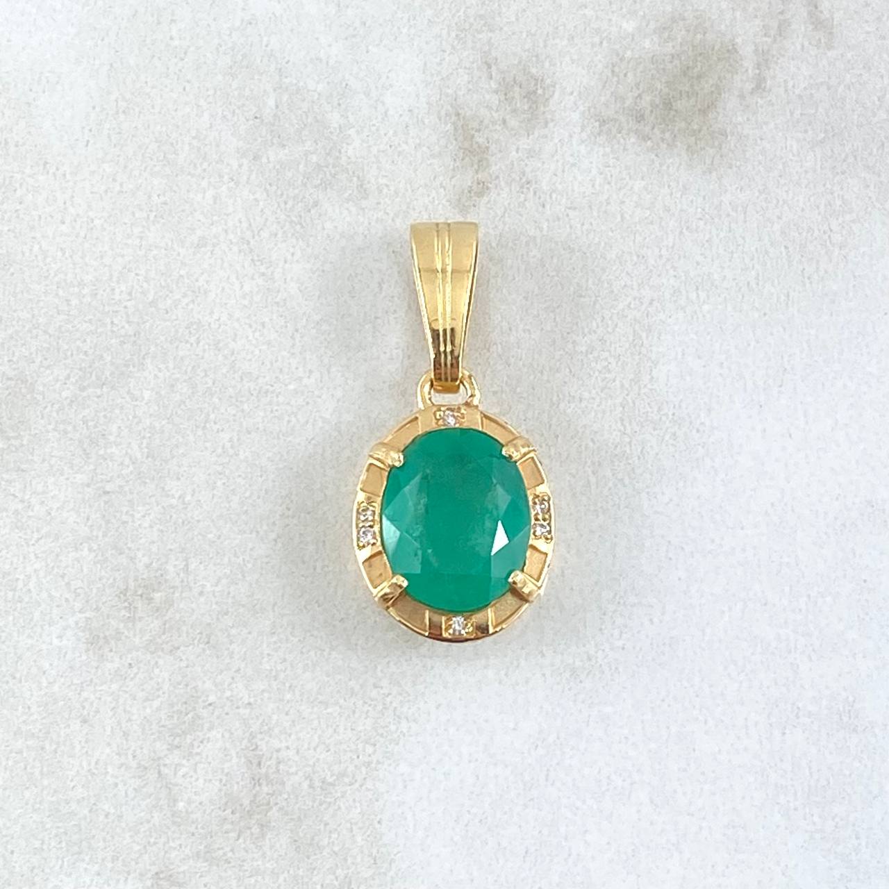 Pendant Oval 2.8gr / 2.4cm / Diamonds 6pts Emerald 3.1 Qts 18K Yellow Gold (Jewel) ©