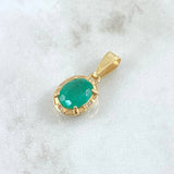 Pendant Oval 2.8gr / 2.4cm / Diamonds 6pts Emerald 3.1 Qts 18K Yellow Gold (Jewel) ©