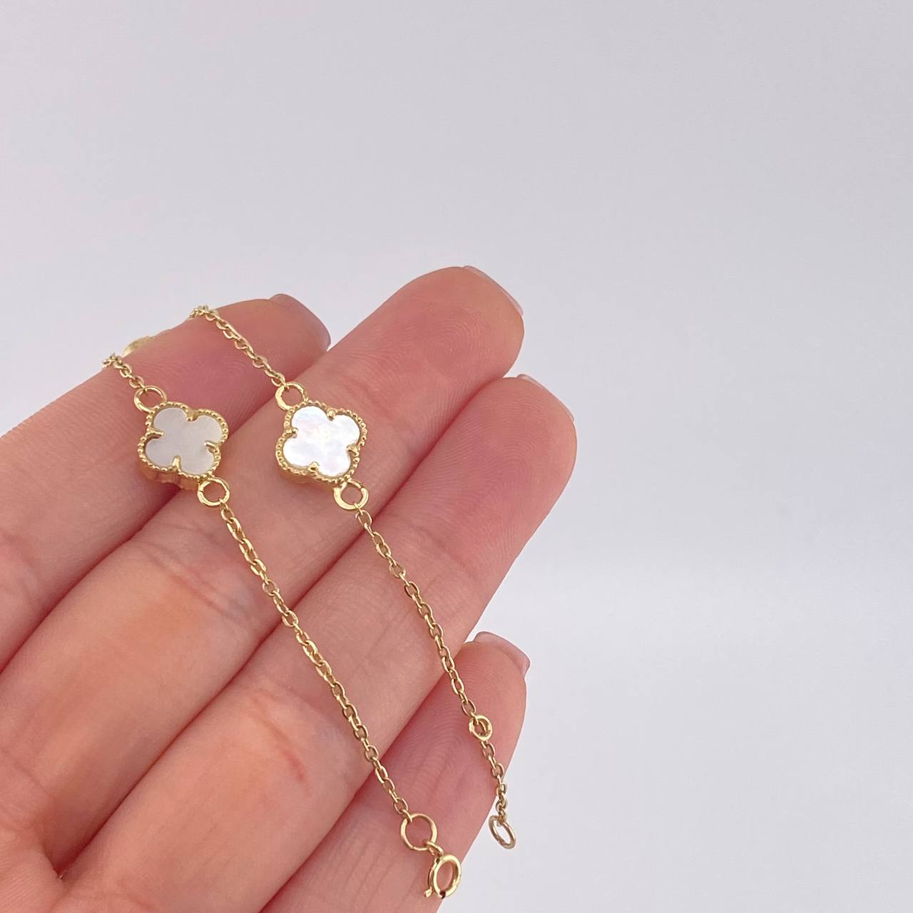 Pulso Modulable Aro Seguido Trebol 3.85 g / 7 in - 6 1/2 in / 1.3 mm Oro Amarillo 18K