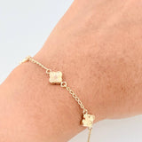 Pulso Espiga Trio De Treboles 2.45 g / 7 1/4 in / 1.6 mm Oro Amarillo 18K