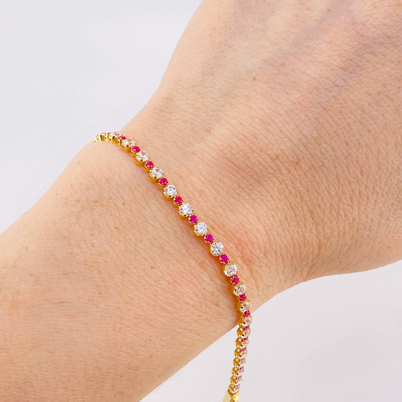 Tennis Bracelet Bubble 3.6 g / 6 in / 3.1 mm 18K Yellow Gold