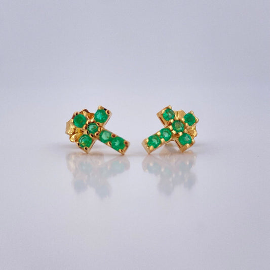 Stud Earrings Cross Emerald 1.15gr / 18K Gold