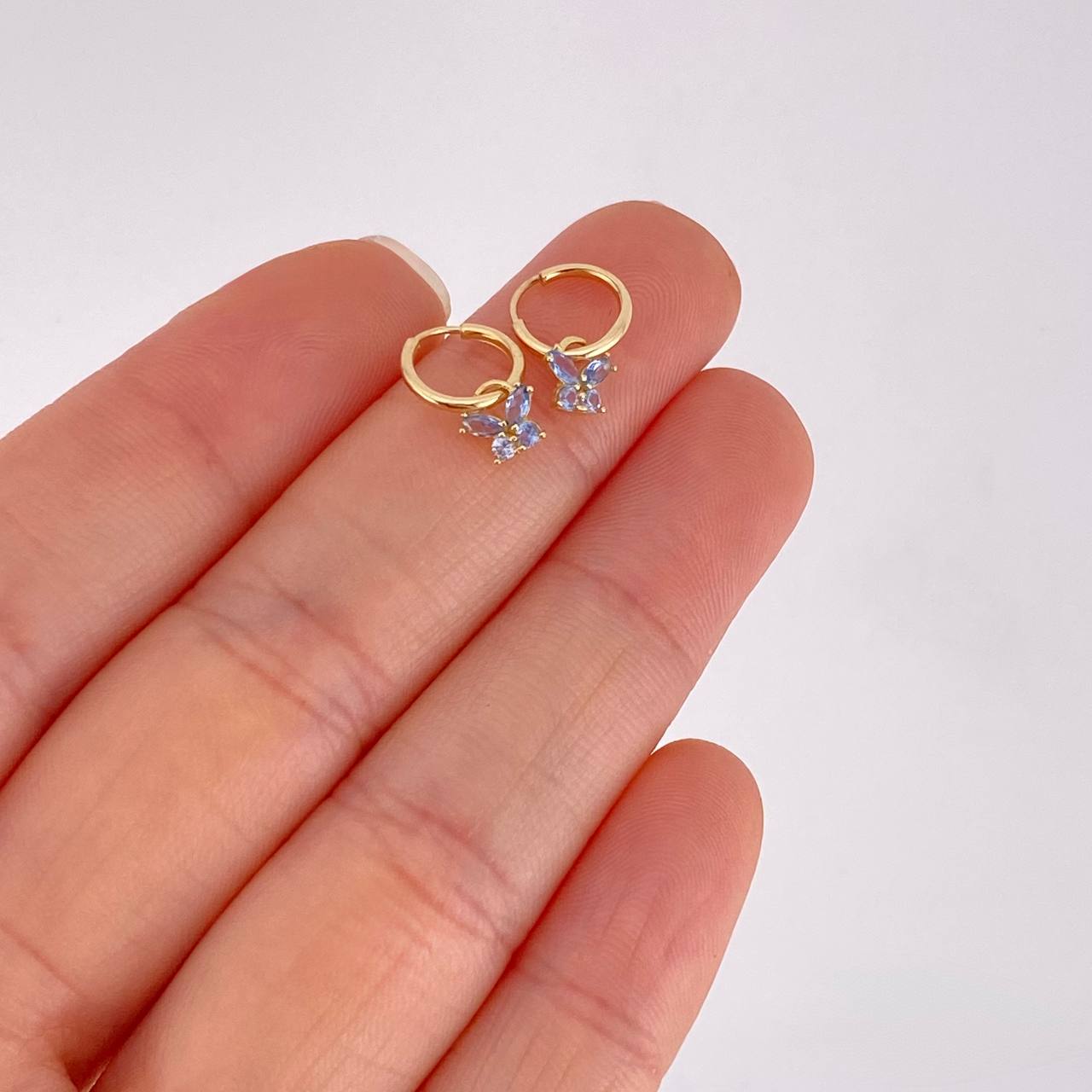 Candongas Dije Mariposa 0.65g / 1/2 in Oro Amarillo 18K
