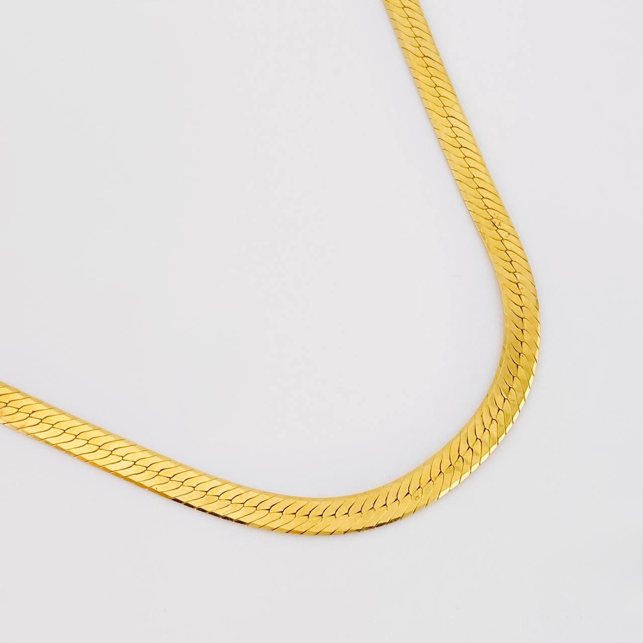 Flat Snake Chain 22g / 20 in / 5.3mm 18K Yellow Gold