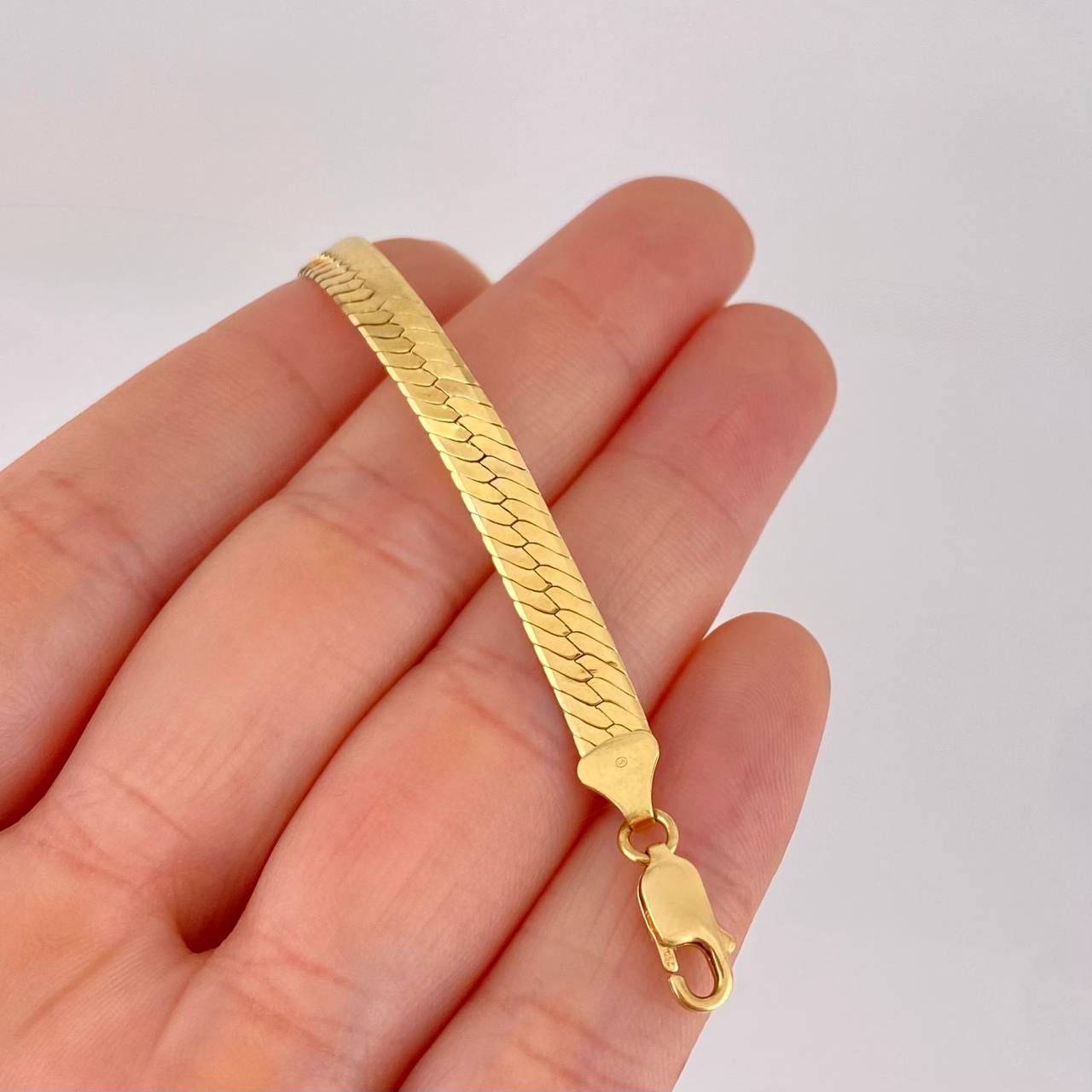 Flat Snake Chain 22g / 20 in / 5.3mm 18K Yellow Gold