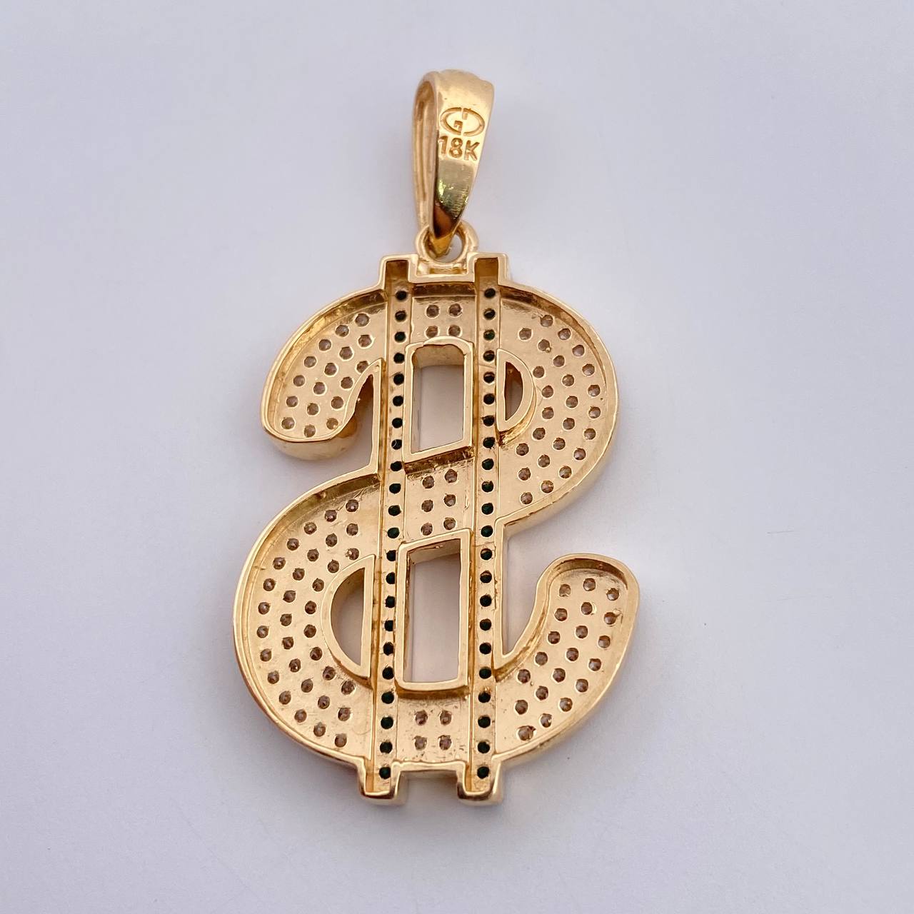 Dije Signo Dólar 6.9gr / 3.8cm / Circones Blancos Verdes Dos Oros Negro Amarillo 18K $