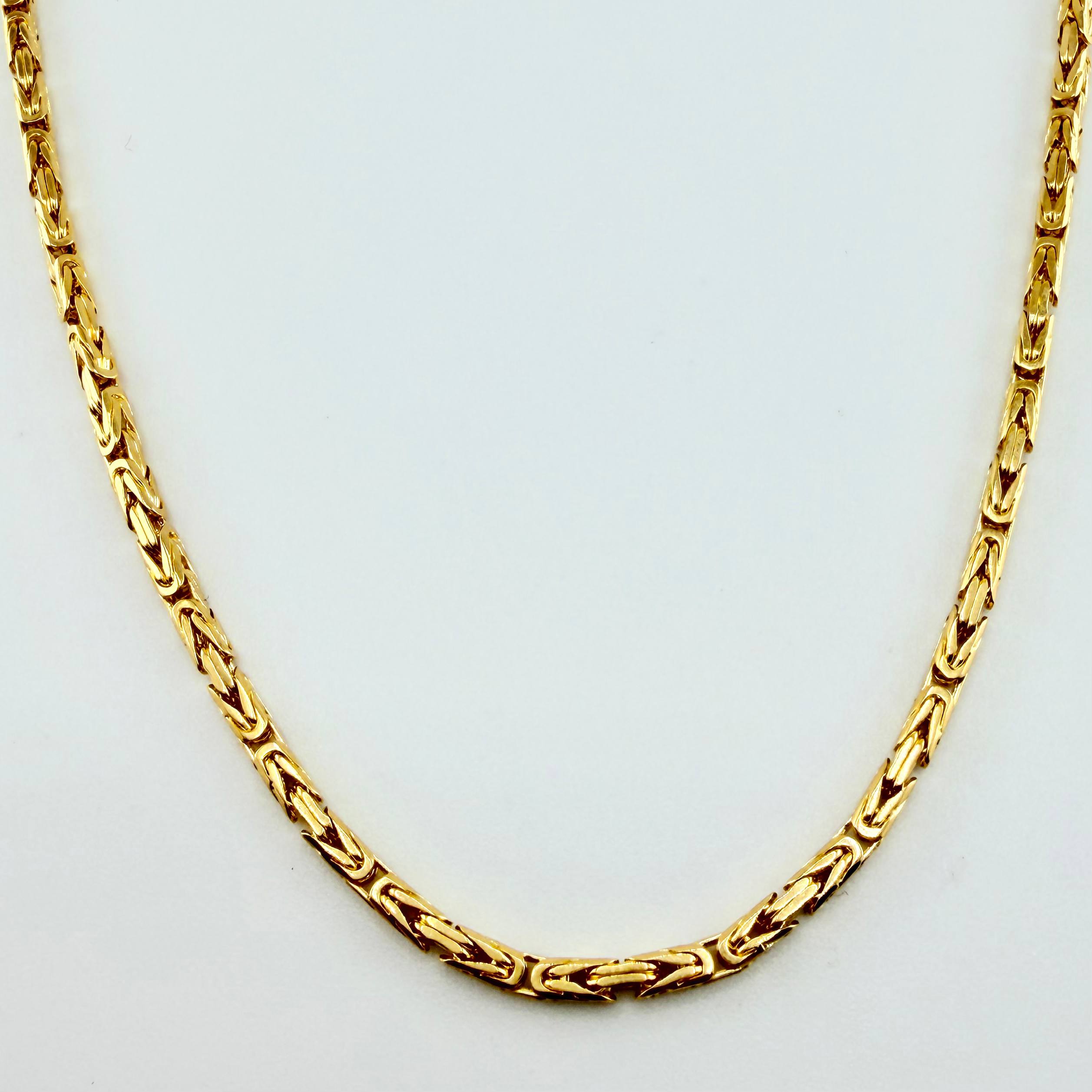 Cadena Peruana 10.9gr / 23 1/2 in / 2.3mm Oro Amarillo +3 18K ©