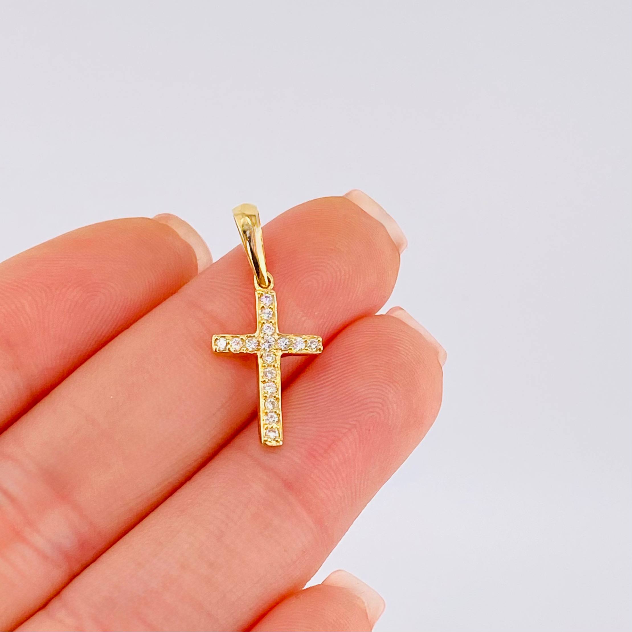 Pendant Thick Cross 0.9gr / 1 in / 18K Yellow Gold ©