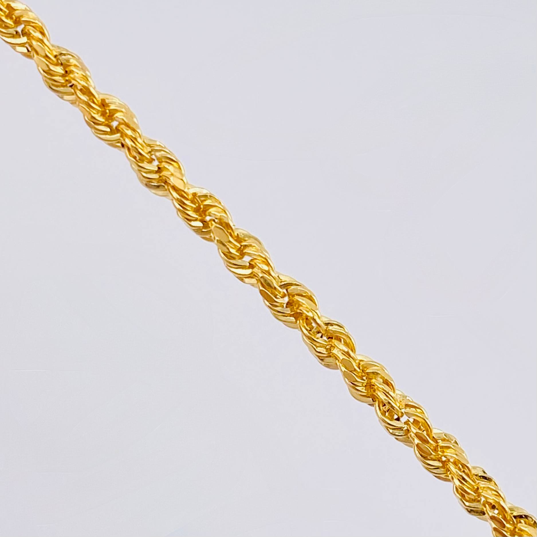 Cadena Lazo 2.8gr / 17 3/4 in / 2.15mm Oro Amarillo +3 18K ©