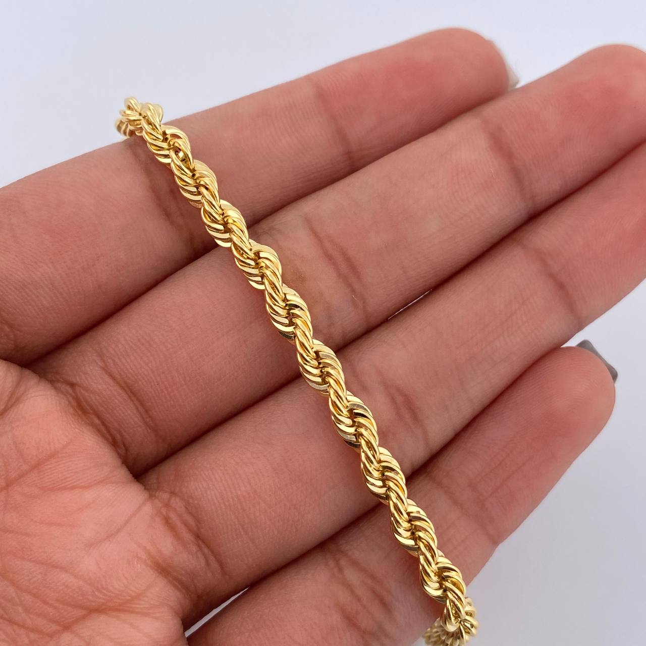 Rope Bracelet 3.85gr / 7.8in / +3 18K Gold &