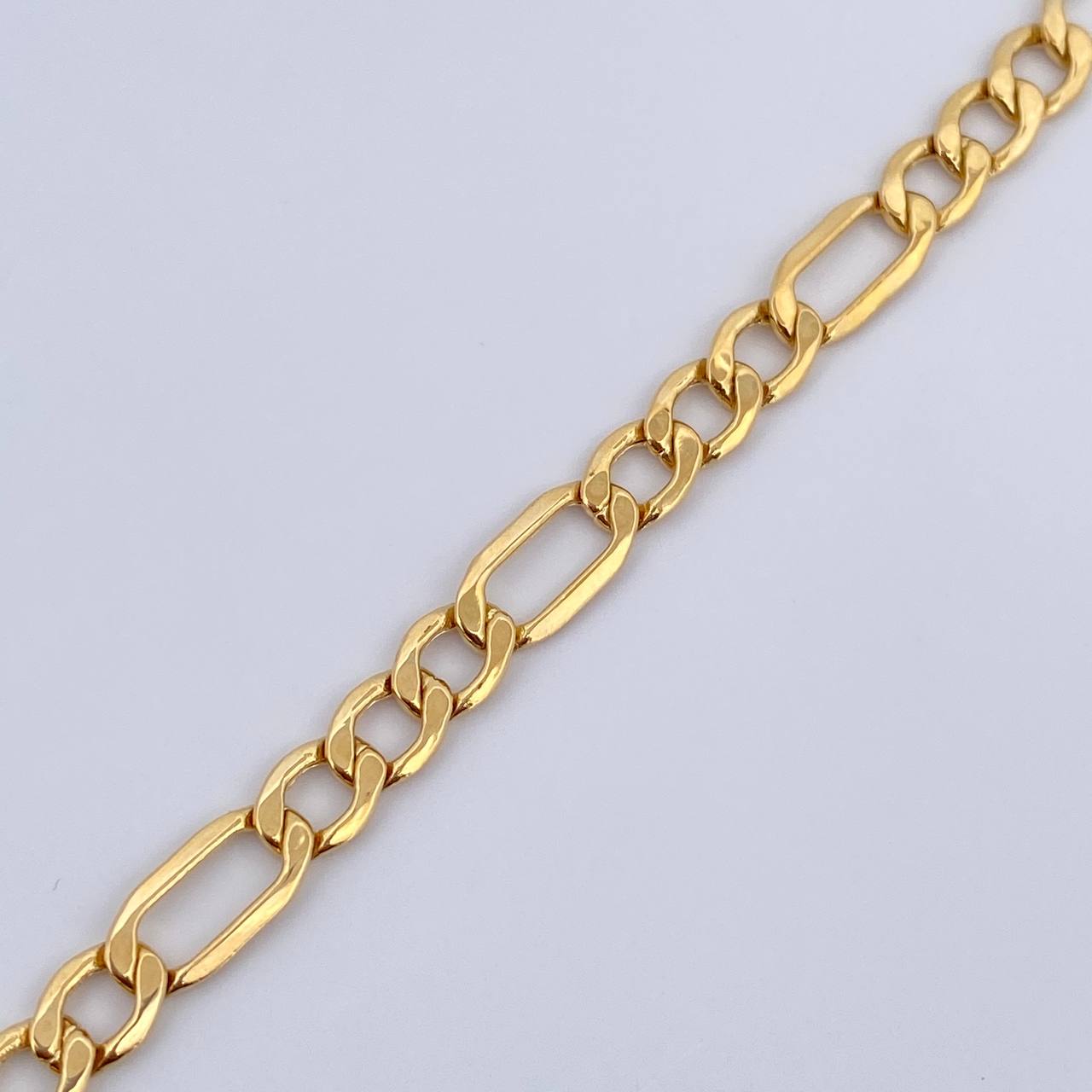 Pulso Figaro 4.3gr / 19.3cm / +0Oro 18K &