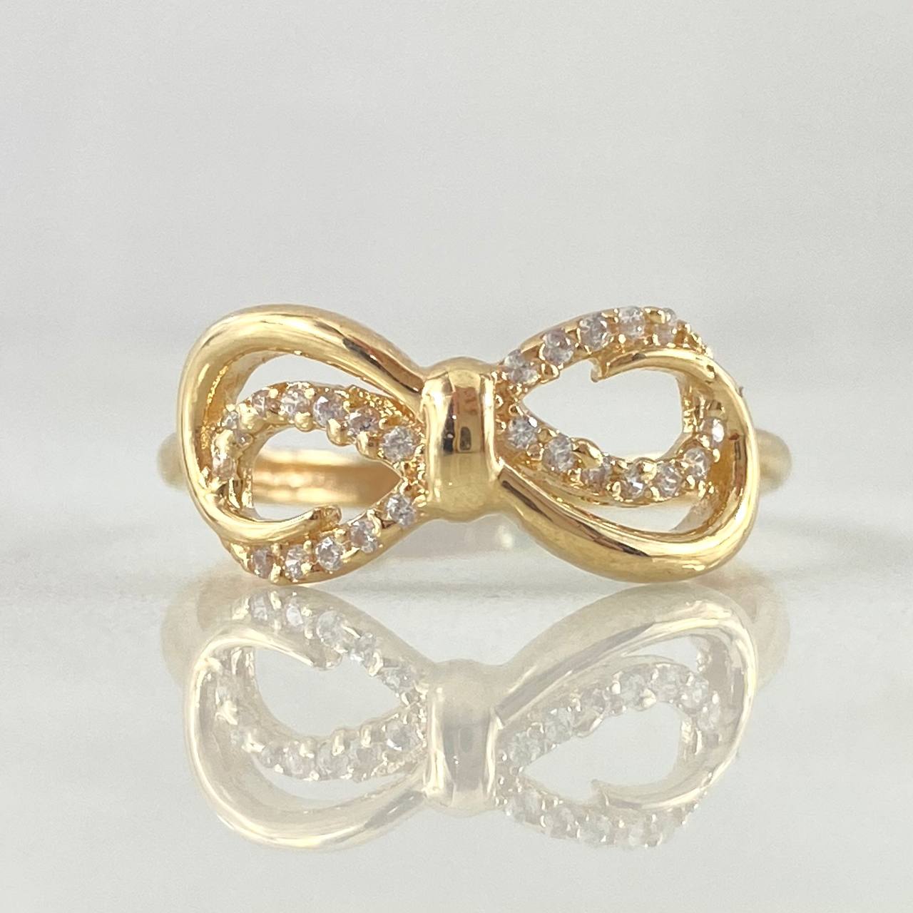Anillo Moño 2.3gr / T6 1/2 / Oro 18K
