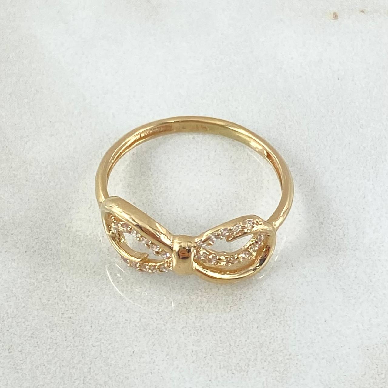 Anillo Moño 2.3gr / T6 1/2 / Oro 18K