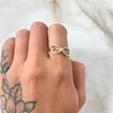 Anillo Moño 2.3gr / T6 1/2 / Oro 18K