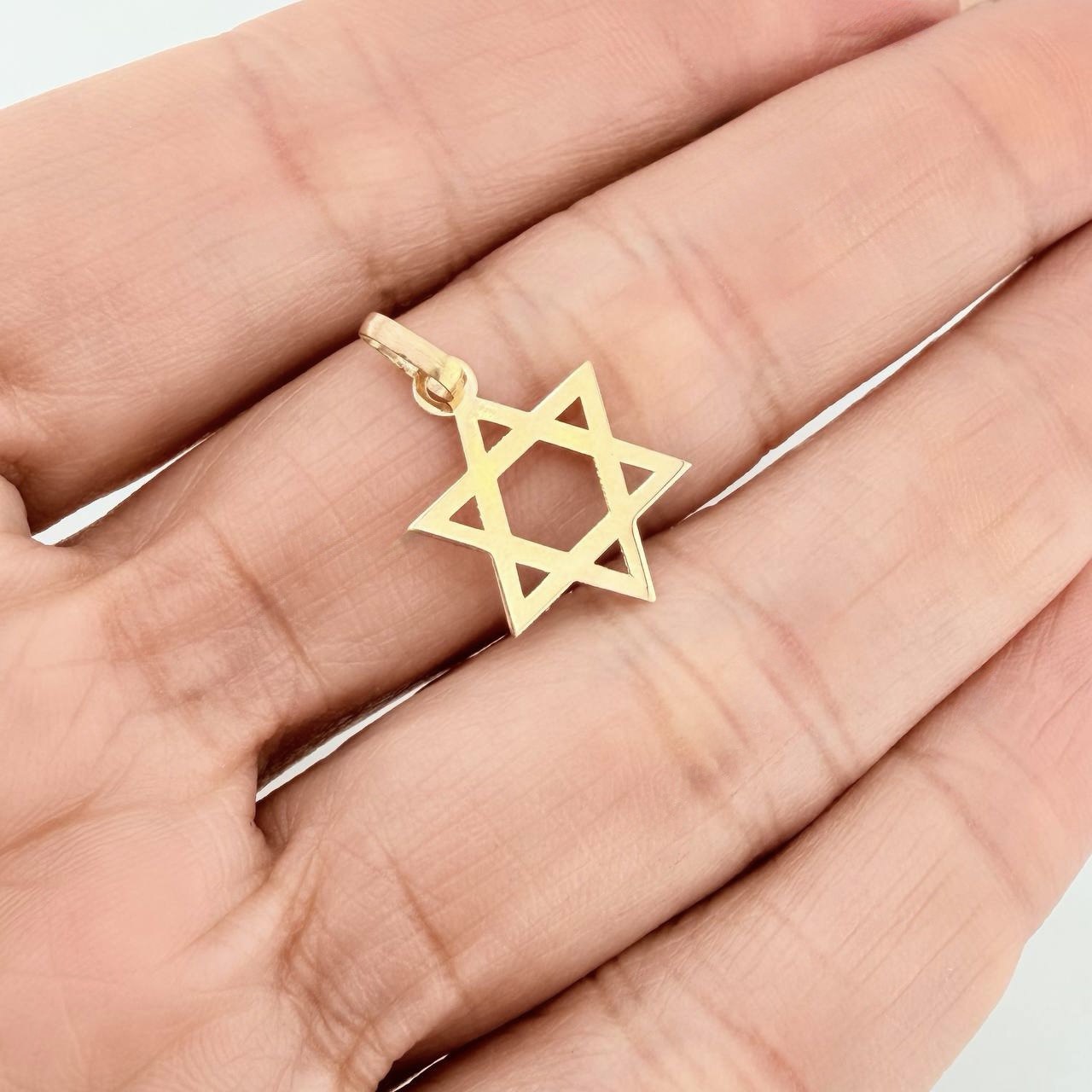 Pendant Star of David 0.4gr / 3/4 in / Yellow Gold 18K %