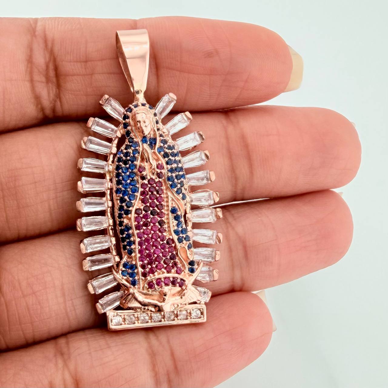Dije Virgen Guadalupe 11gr / 1 3/4 in / Oro Rosa 18K $