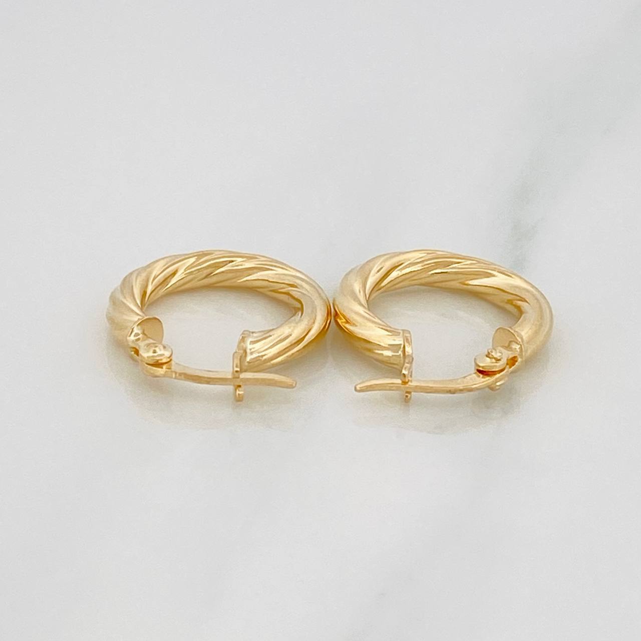 Candongas Mary 1.65 g / 3/4 in Oro Amarillo 18K