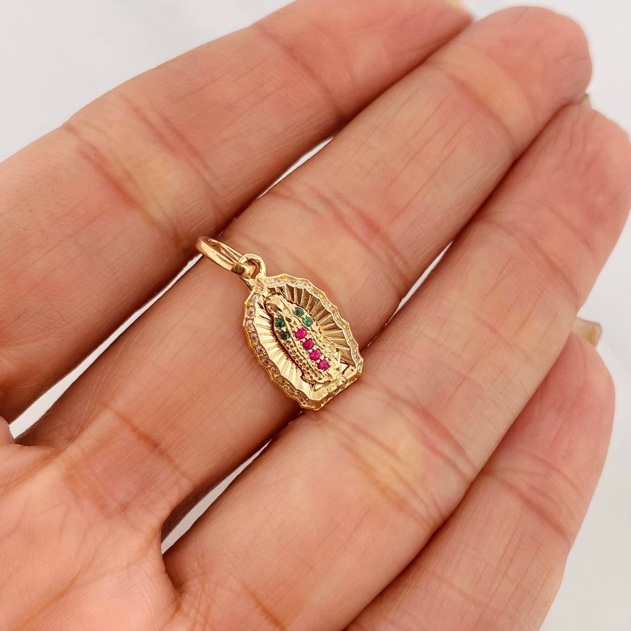 Dije Virgen Guadalupe 1.35 g / 3/4 in Oro Amarillo 18K