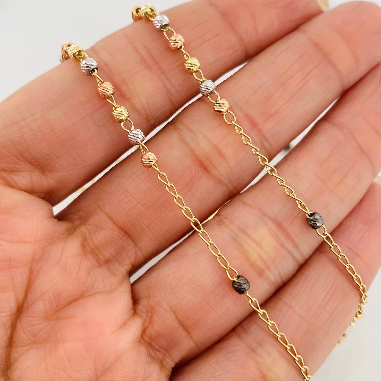 Miraculous Virgin Rosary 5.95g / 22 in / 3mm Four Golds 18K