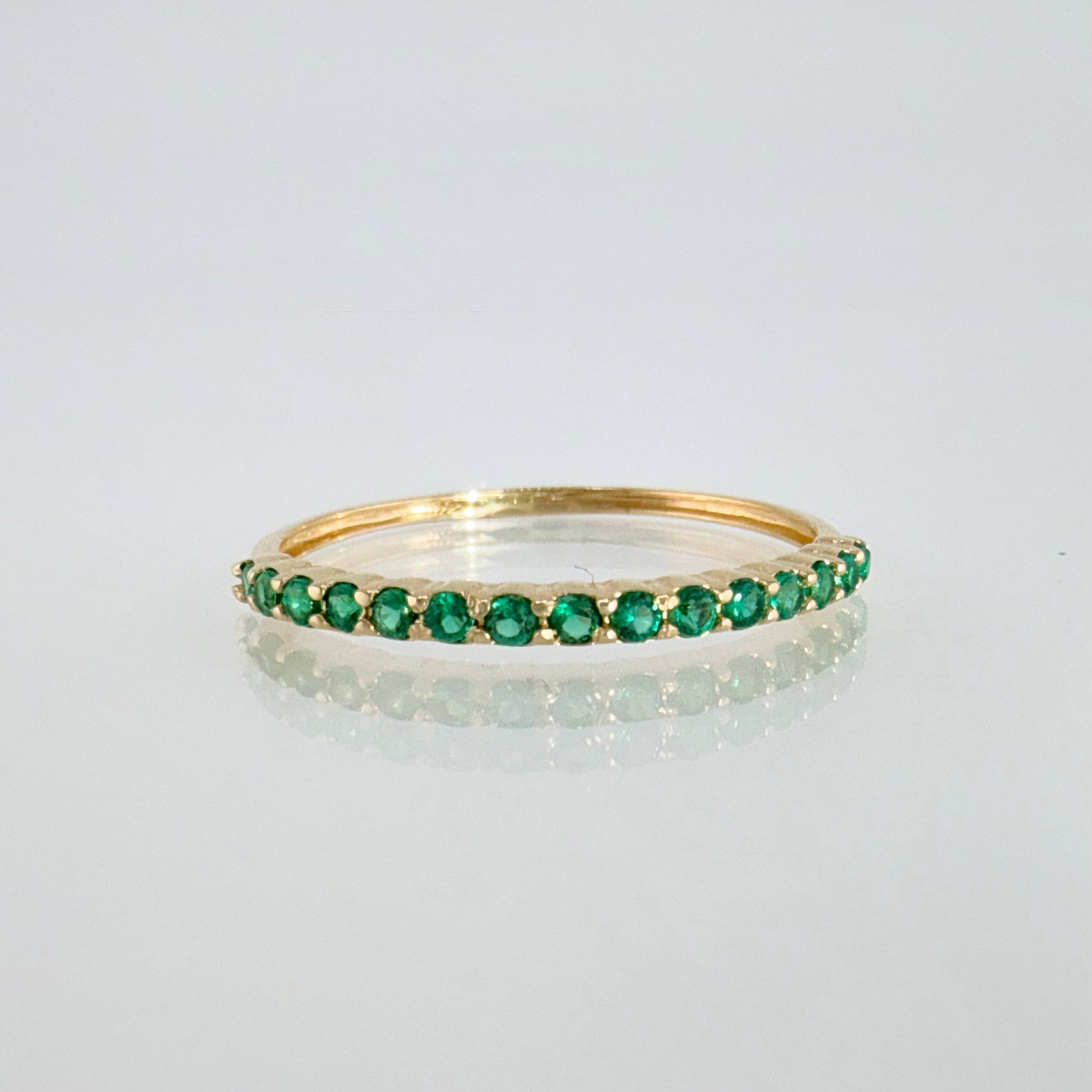 Churumbela Ring 0.9gr / T6 / Yellow Gold 18K ©