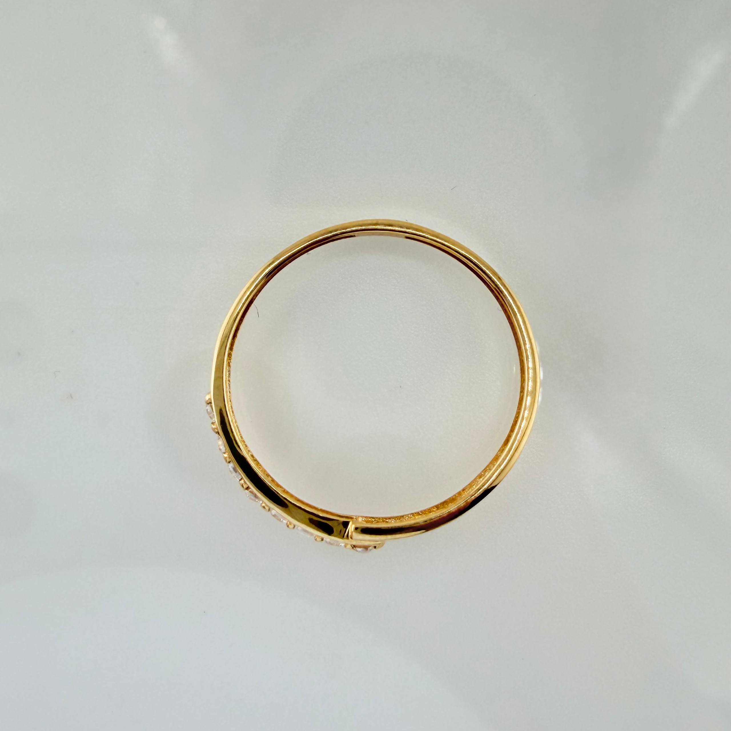 Hollow Channel Ring 0.95g / T7 1/4 / 18K Yellow Gold