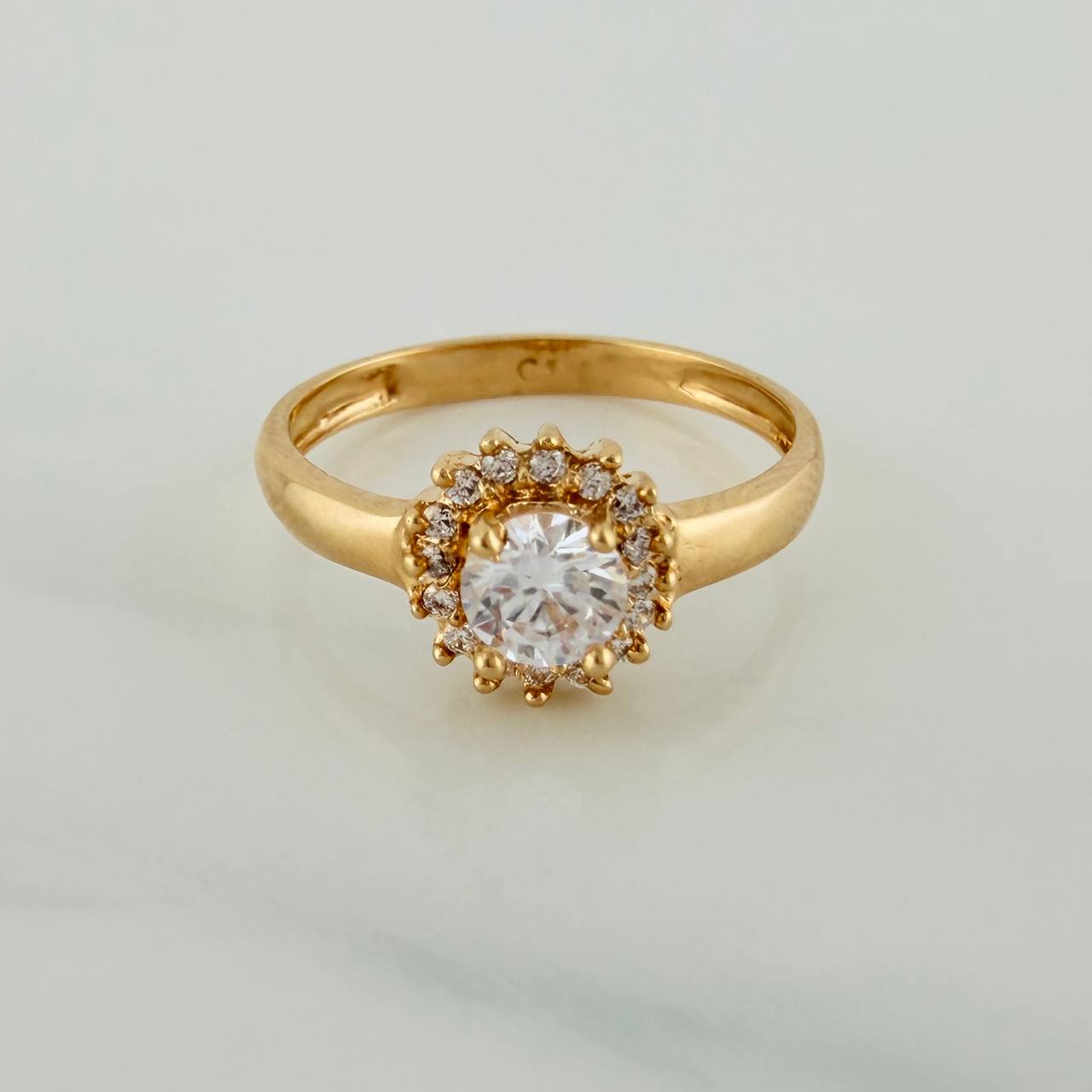 Anillo Flor De Loto 2.2gr / T5 3/4 / 3/4 in / Oro Amarillo 18K $