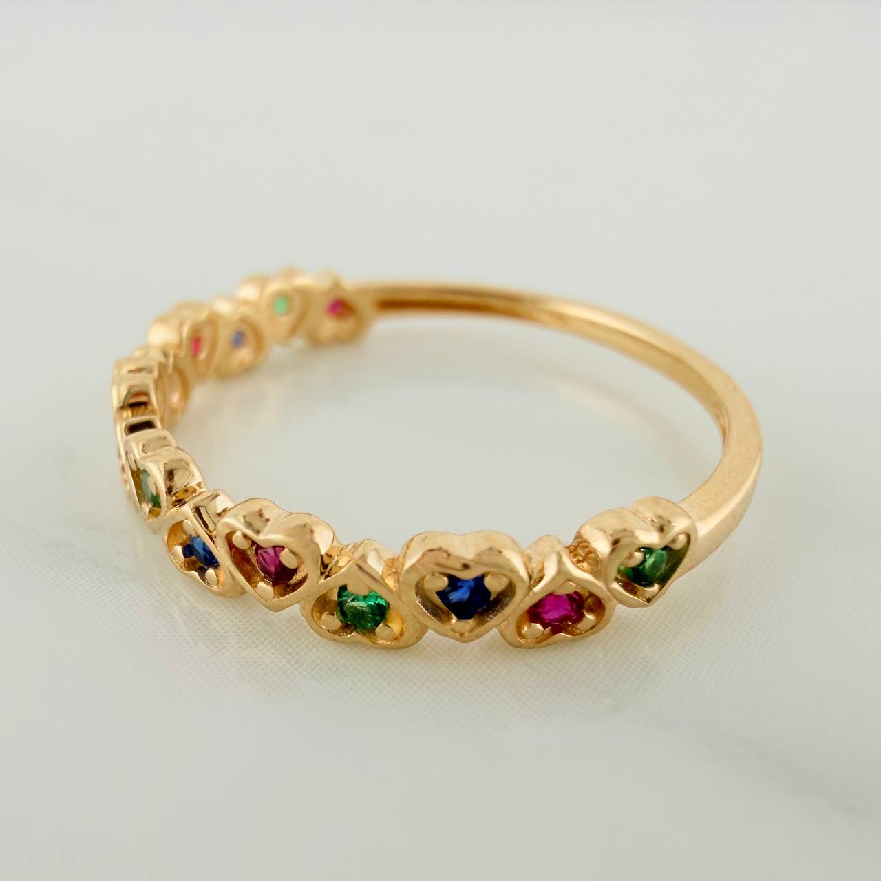 Anillo Corazones Intercalados 1.65gr / T6 1/2 / 3/4 in / Oro Amarillo 18K $