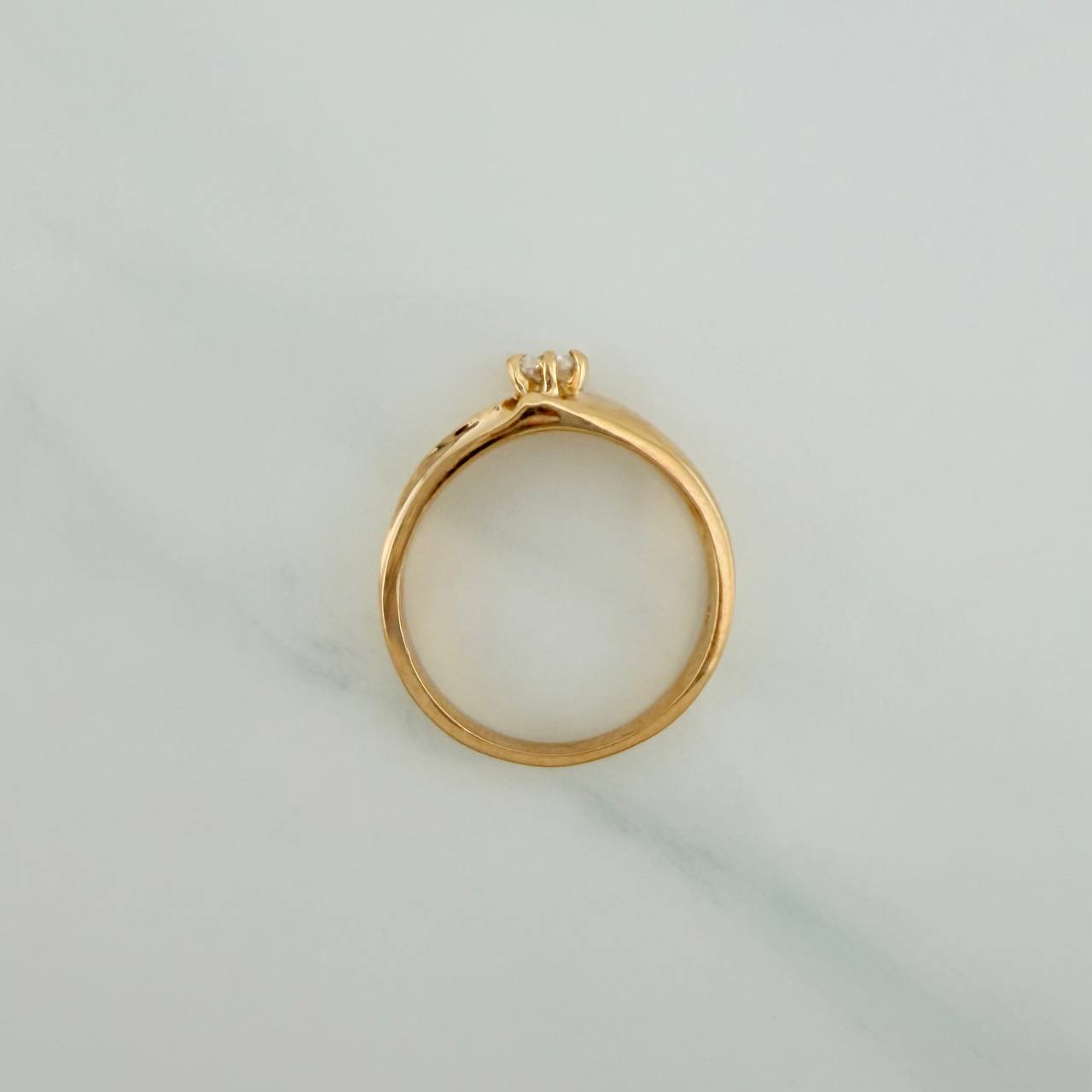 Solitaire Ring 3.85gr / T6 3/4 / 1 in / Yellow Gold 18K $