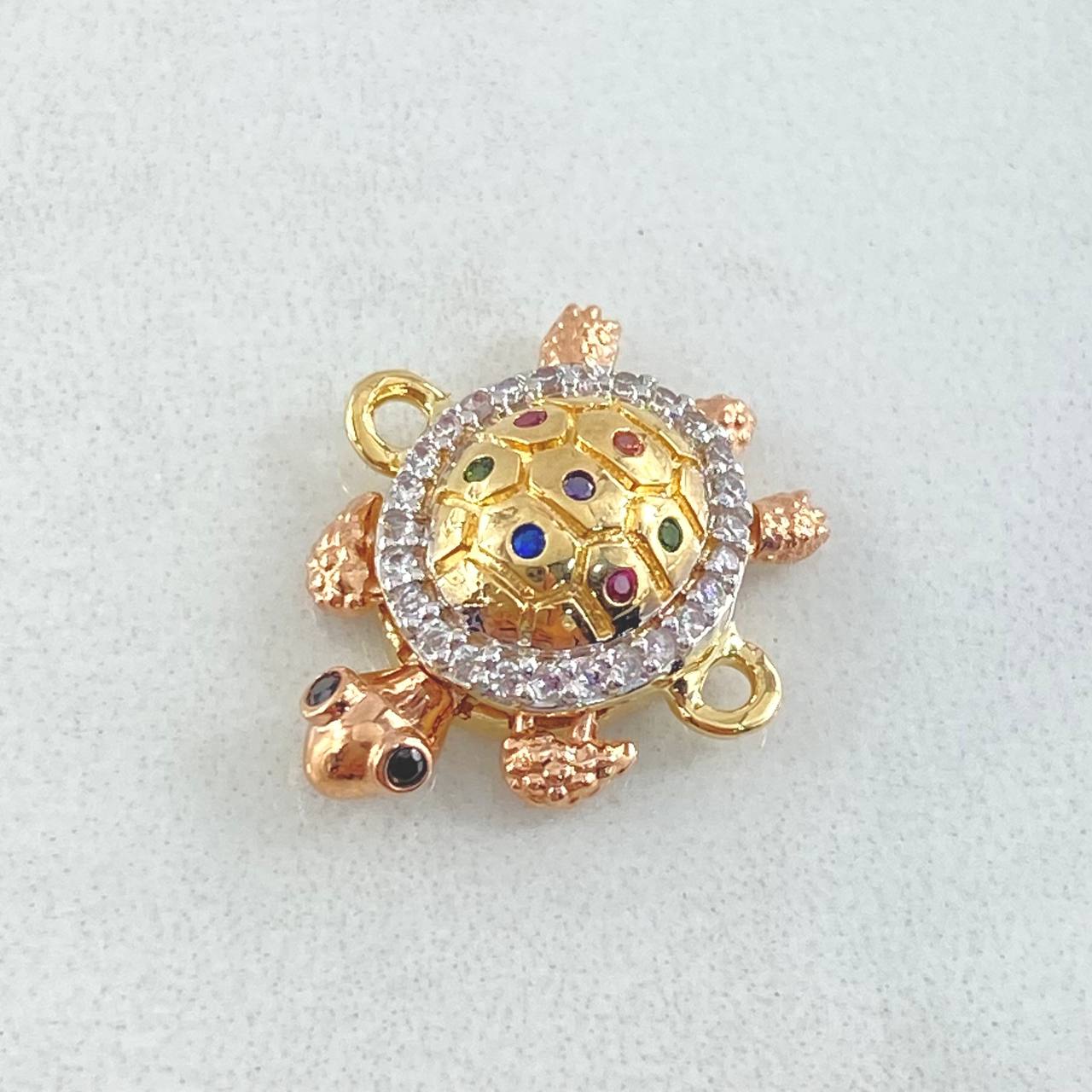 Charm 2.6gr / 1.6cm / 18K Gold