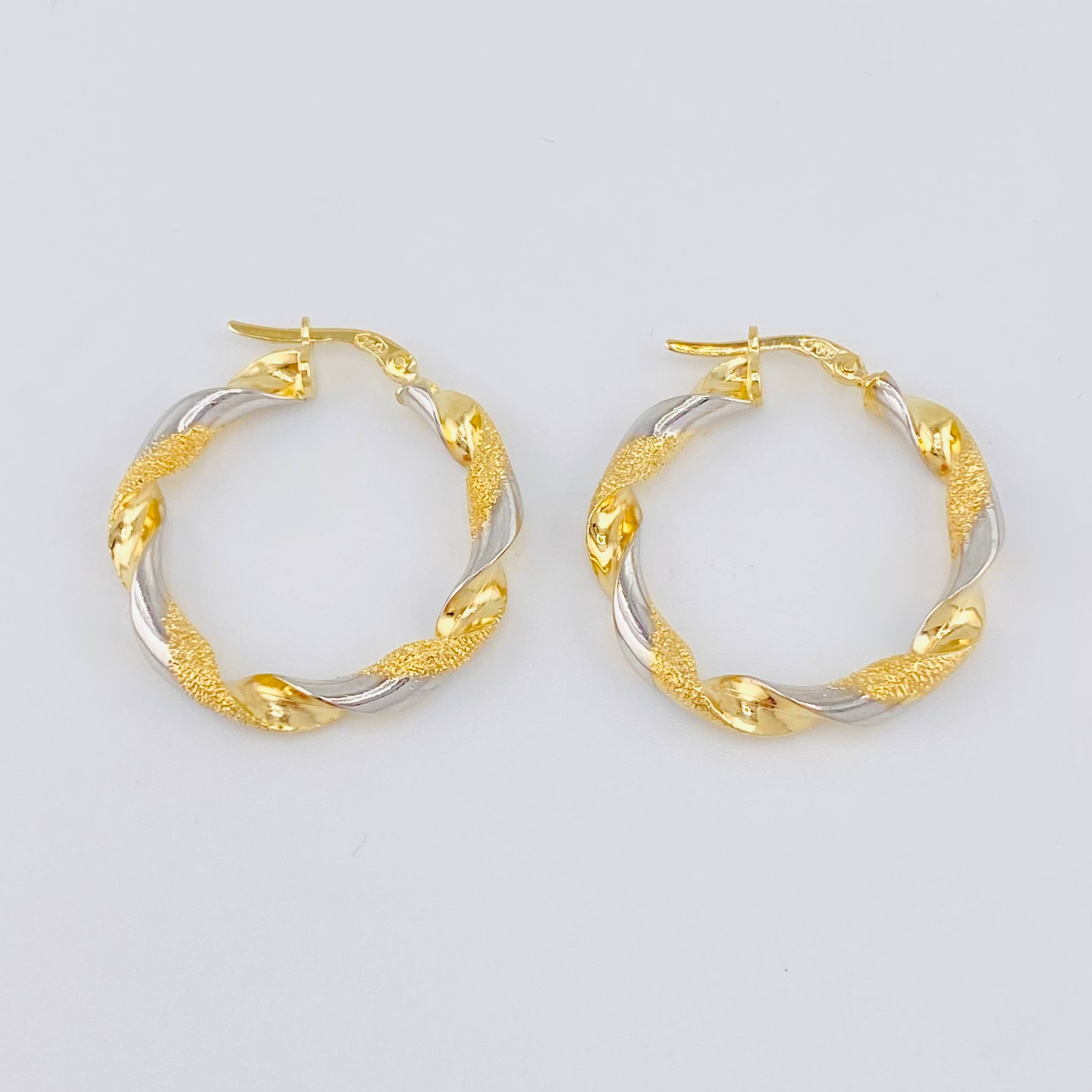 Hoop Earrings Ferchi Spiral 3.45 g / 1 1/4 in Two Golds Yellow White 18K