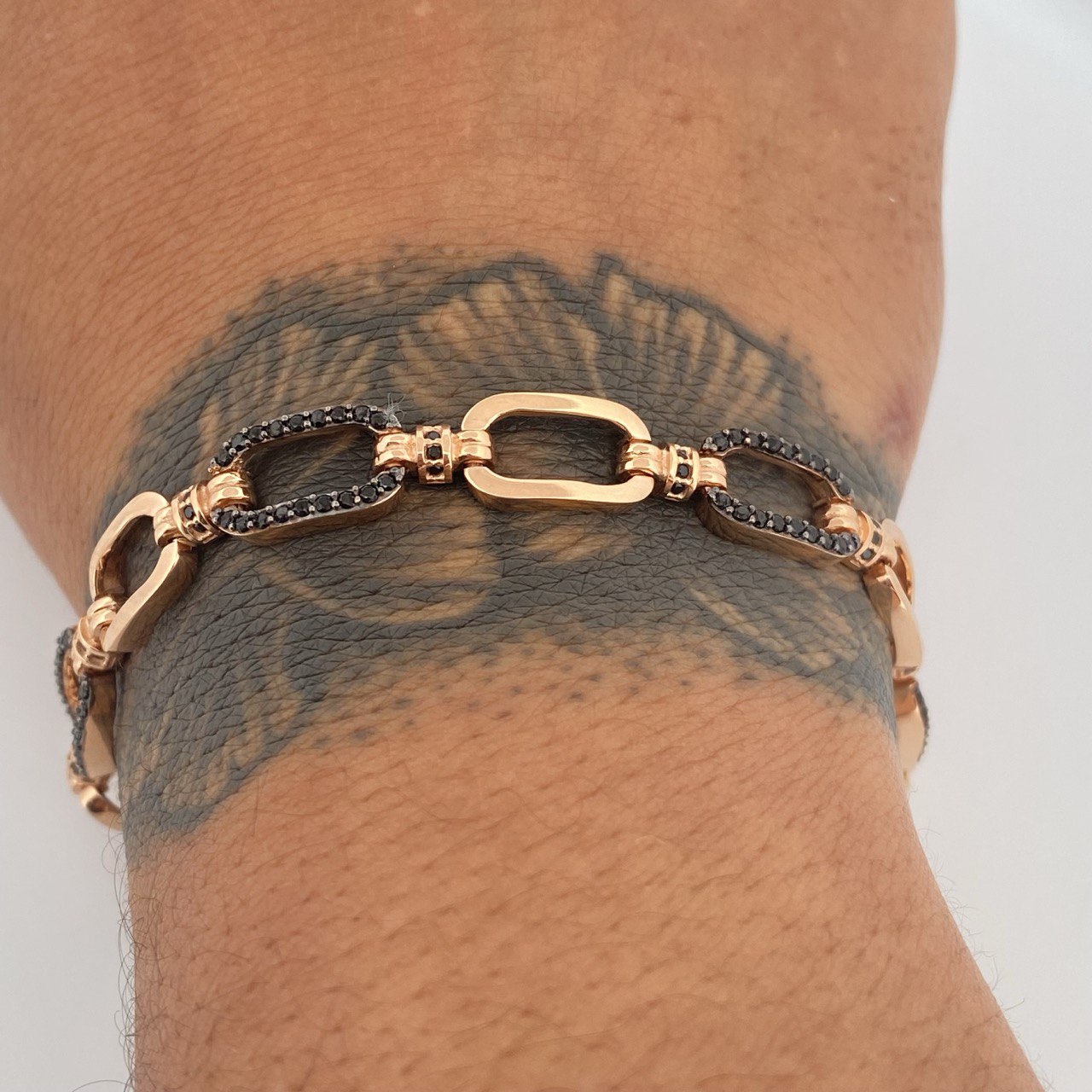 Rectangle Bracelet 18.4gr / 8 3/4 in / Two Golds Black Rose Nac.Esp. 18K $