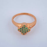 Clover Ring 2.5gr / Size 5 1/4 / 18K Gold $