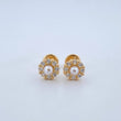 Topos Halo Perla 1.45gr / 7mm Circones Blancos Oro Amarillo 18K ©