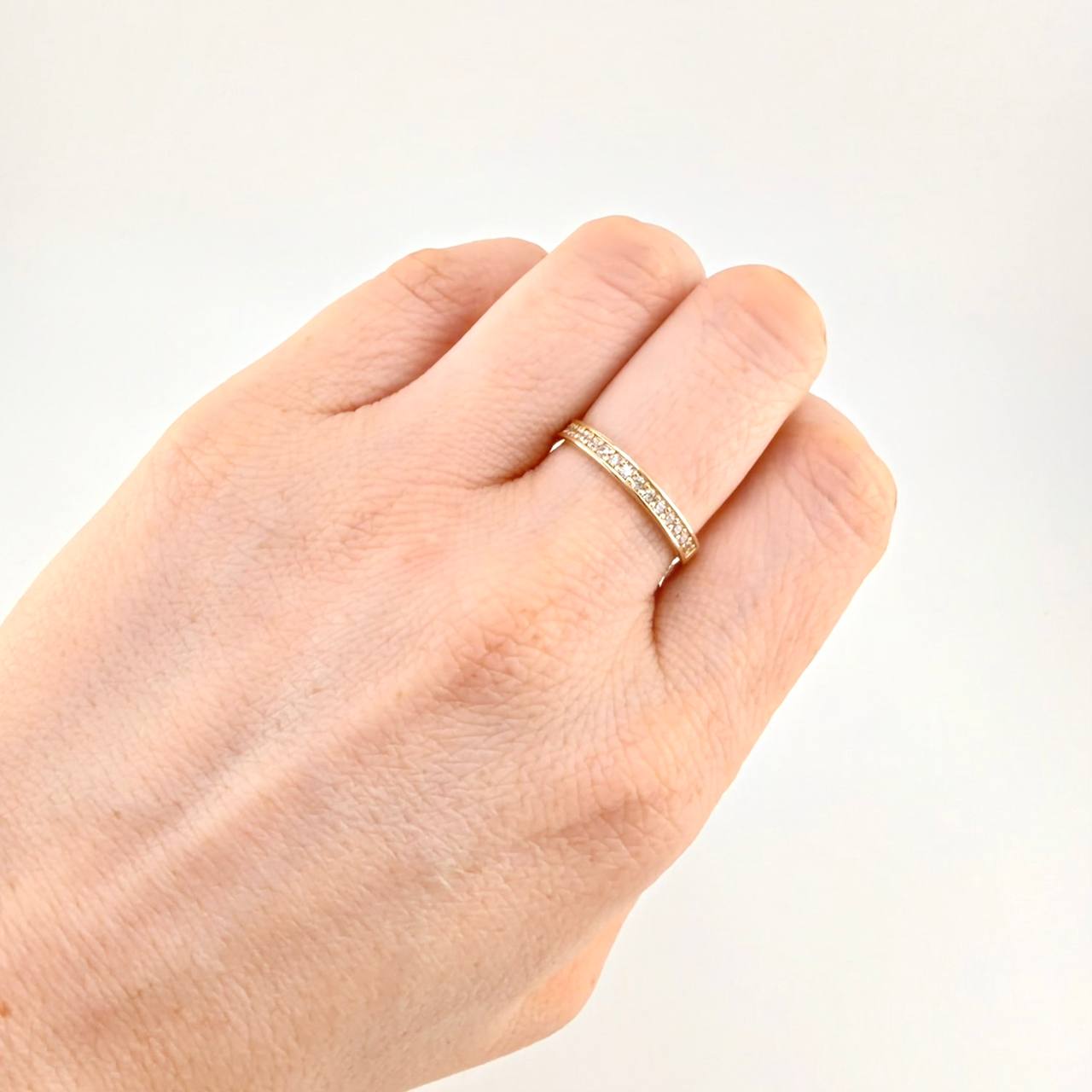 Anillo Argolla Carril Tupido 2.9 g / T7 1/2 Oro Amarillo