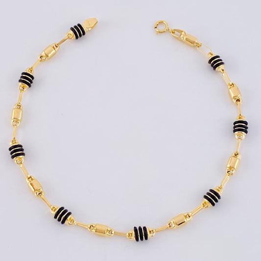 Pulso Rustico Barril 2.7 g / 7 1/2 in / 3.4 mm Oro Amarillo 18K