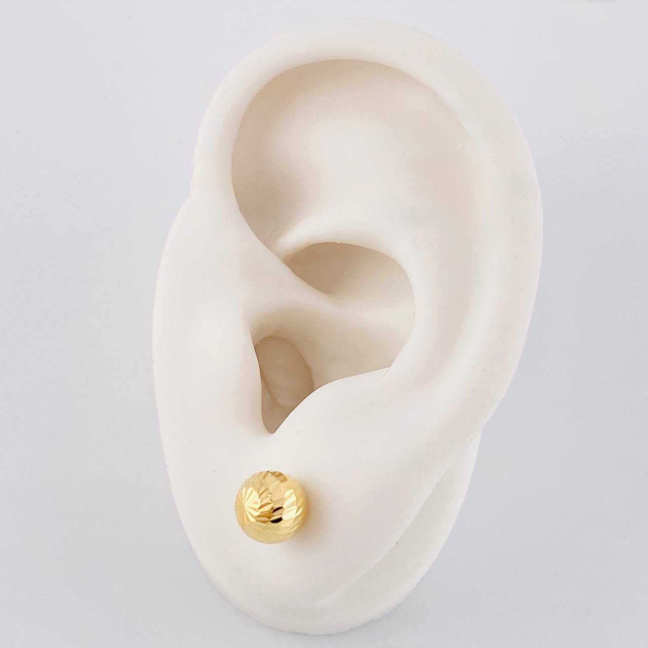 Diamond Cut Bead Stud Earrings 0.95 g / in / 7 mm Yellow Gold 18K