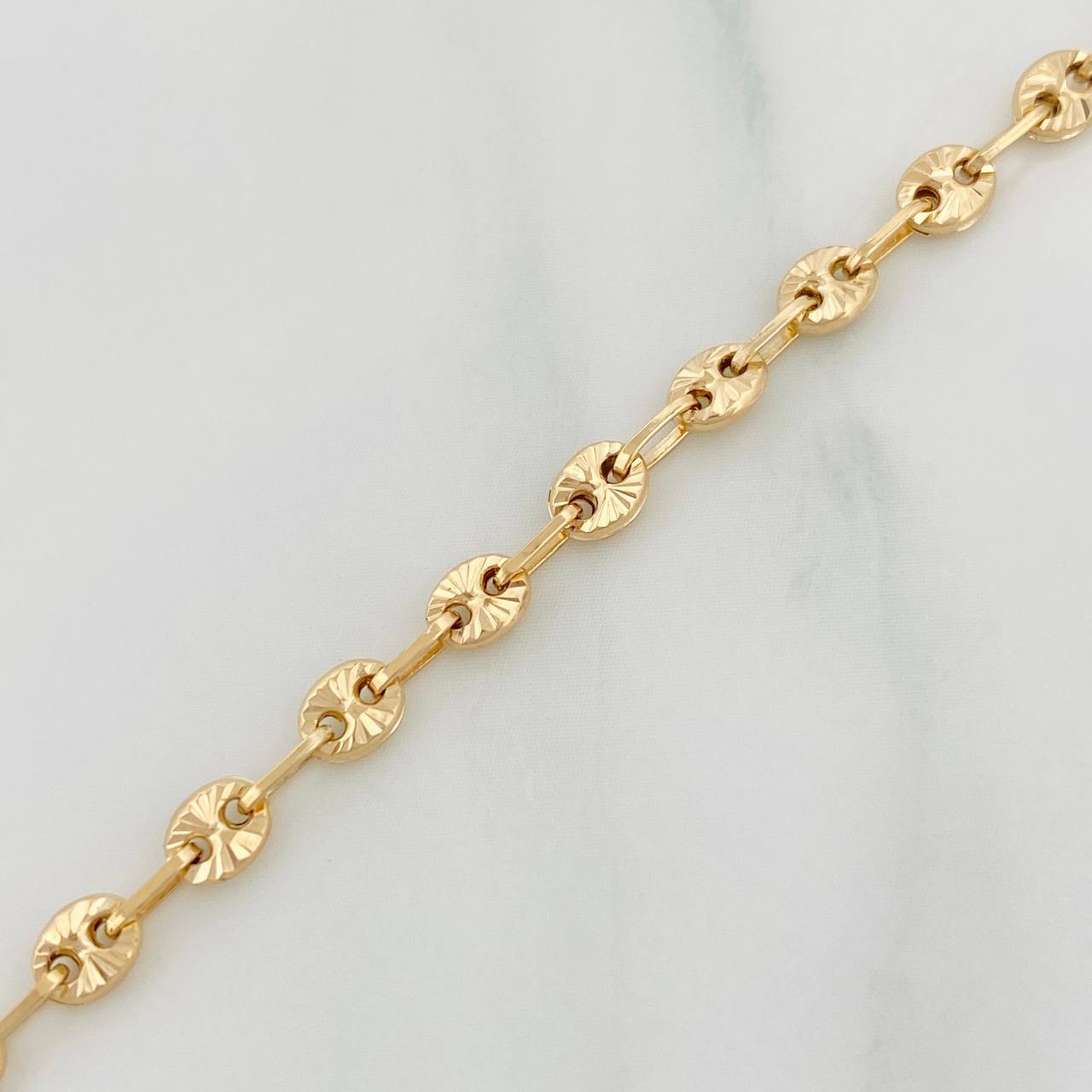 Pulso Gc Diamantado 2.9 g / 7 in / 3.41 mm Oro Amarillo 18K