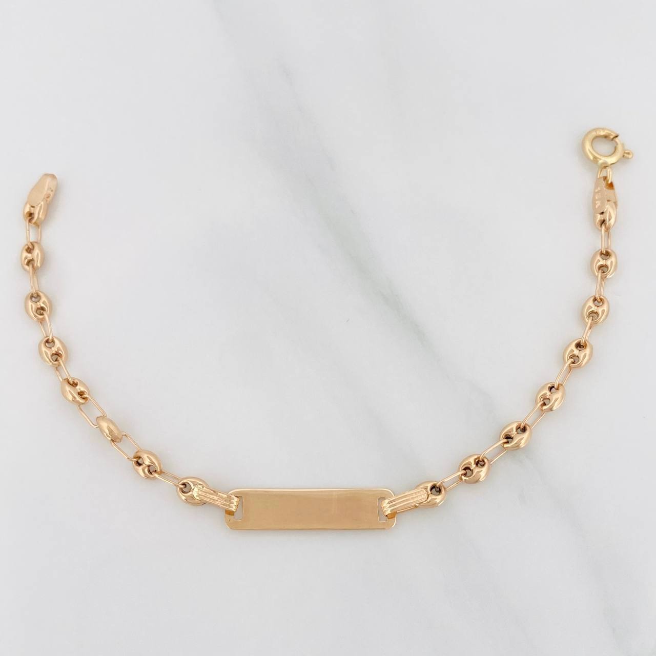 Pulso Bebé Gc Placa Rectangular 1.4 g / 4 3/4 in / 3.2 mm Oro Amarillo 18K