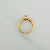 Anillo Solitario 3.65gr / T6 3/4 / 1 in / Oro Amarillo 18K $