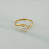 Crossed Line Solitaire Ring 1.45gr / T5 1/2 / 3/4 in / Yellow Gold 18K $