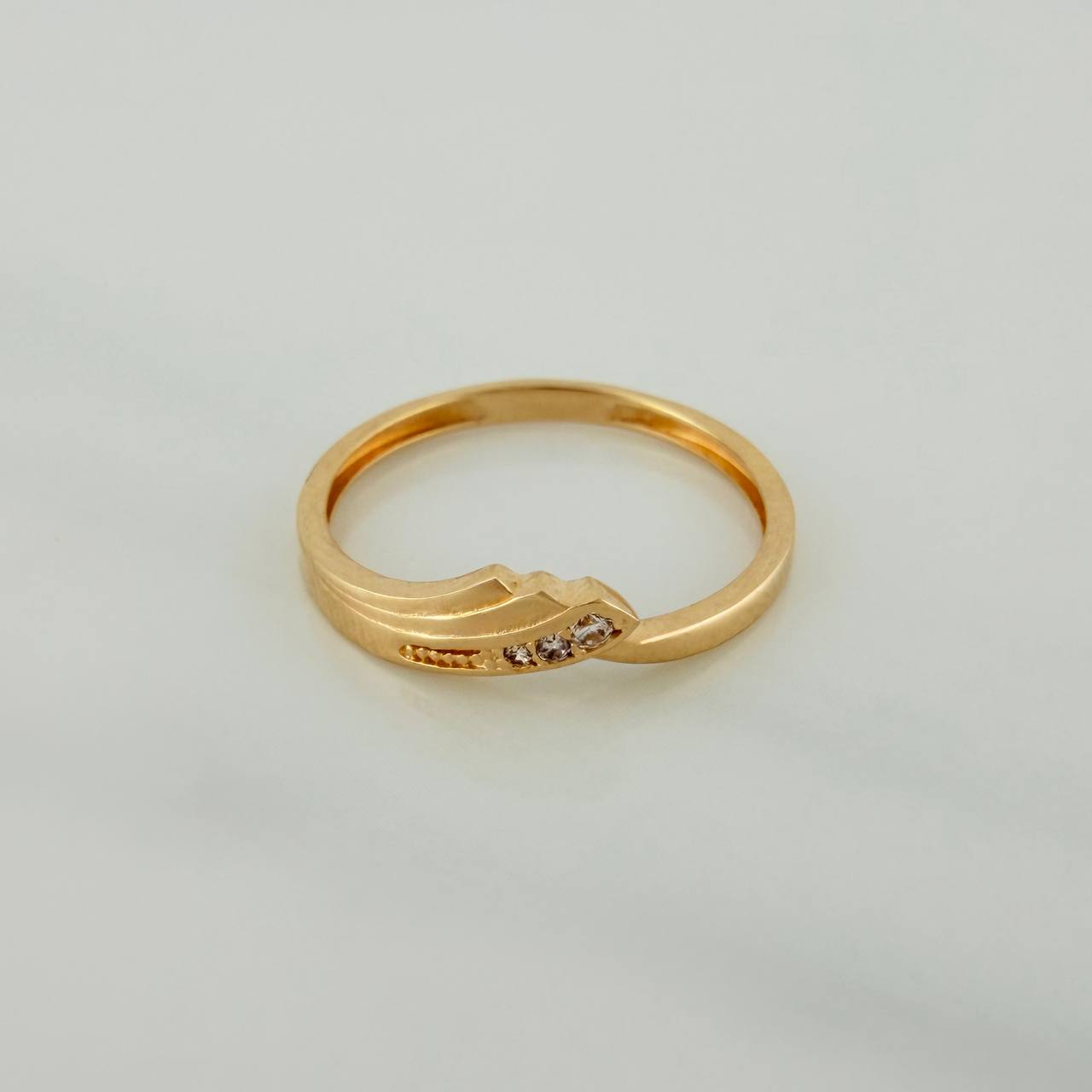 Anillo Brisa 1.5gr / T6 3/4 / 3/4 in / Oro Amarillo 18K $
