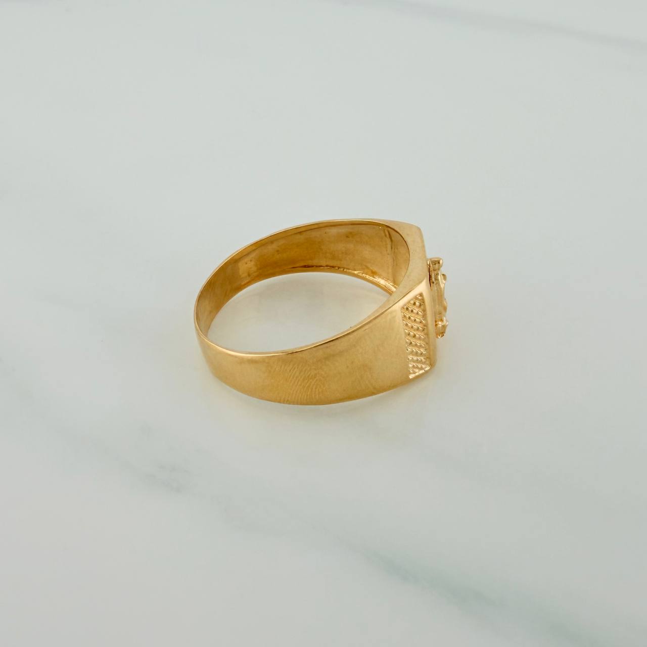 Anillo Virgen Guadalupe 4.75gr / T9 / Oro Amarillo 18K $