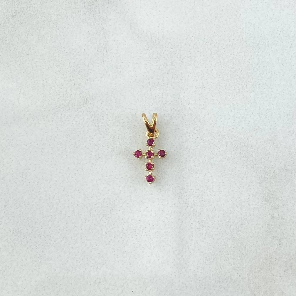 Dije Cruz 0.25gr / 1.2cm / Rubys 10Pts Oro Amarillo 18K (Joya) ©