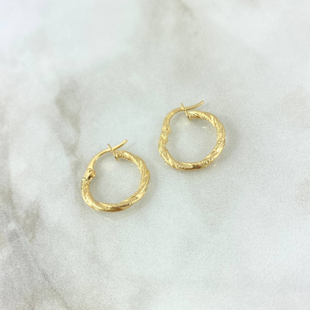 Hoop Earrings Asby 1.65gr / 2.8cm / Melcocha Punteadas 18K Yellow Gold