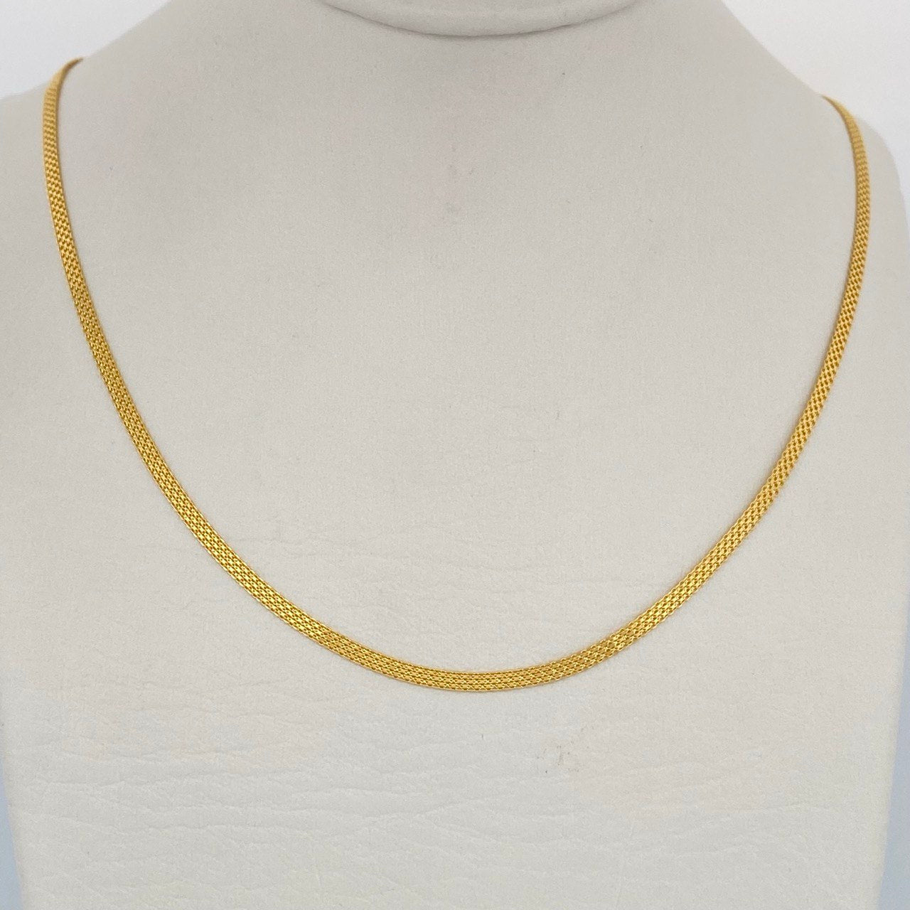 Bismark Chain 2.8gr / 17 3/4 in / 18K Gold +1 $