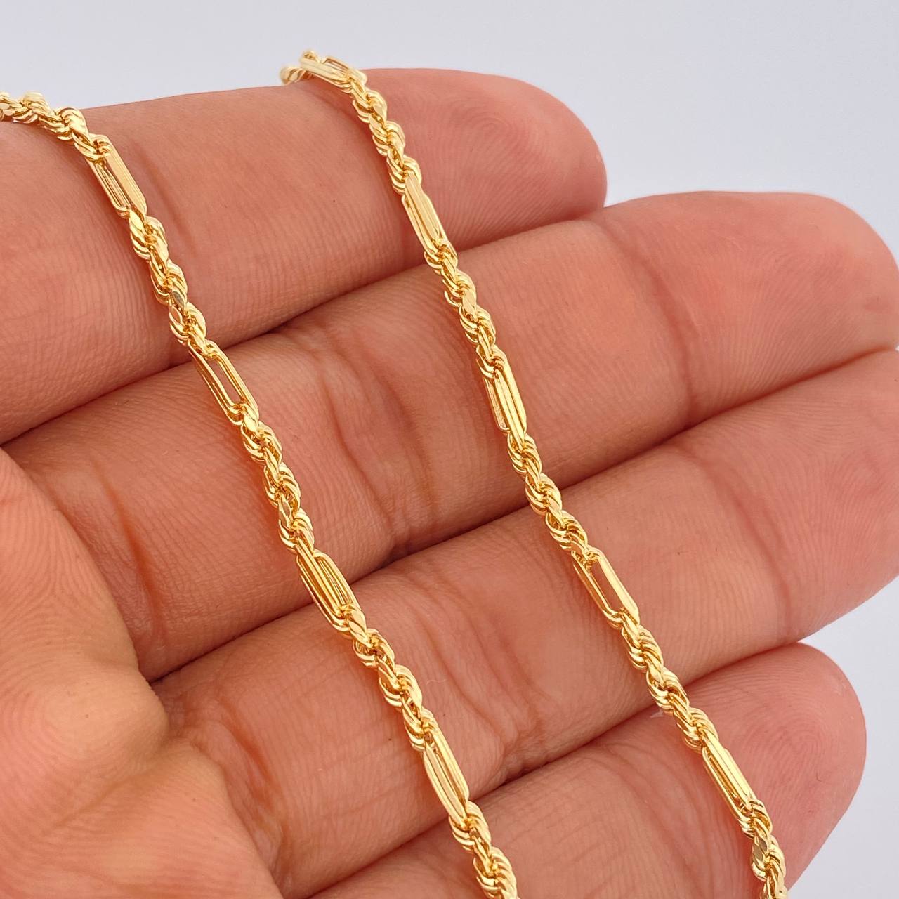Rope Chain G 5.5gr / 24 1/4 in / 18K Gold +3 $