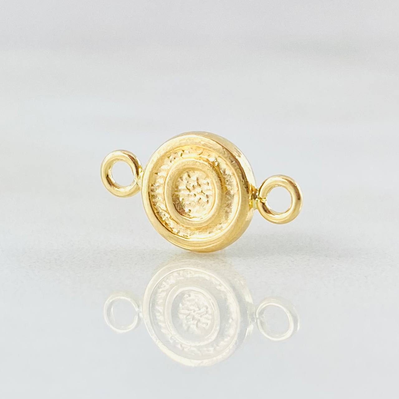 Charm Letter O 0.4gr / 0.6in 18K Gold